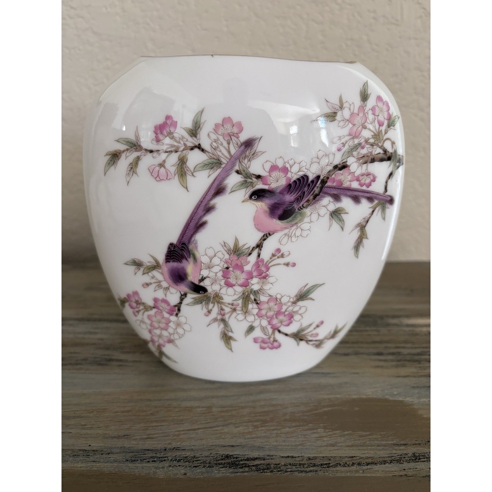 Yamaji Japan Porcelain Vase 6" Pheasants Pink White Floral‎ Off-White